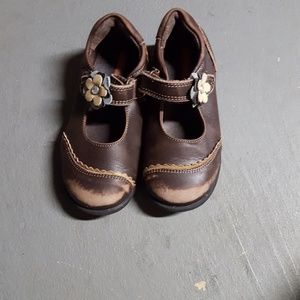Kids shoes